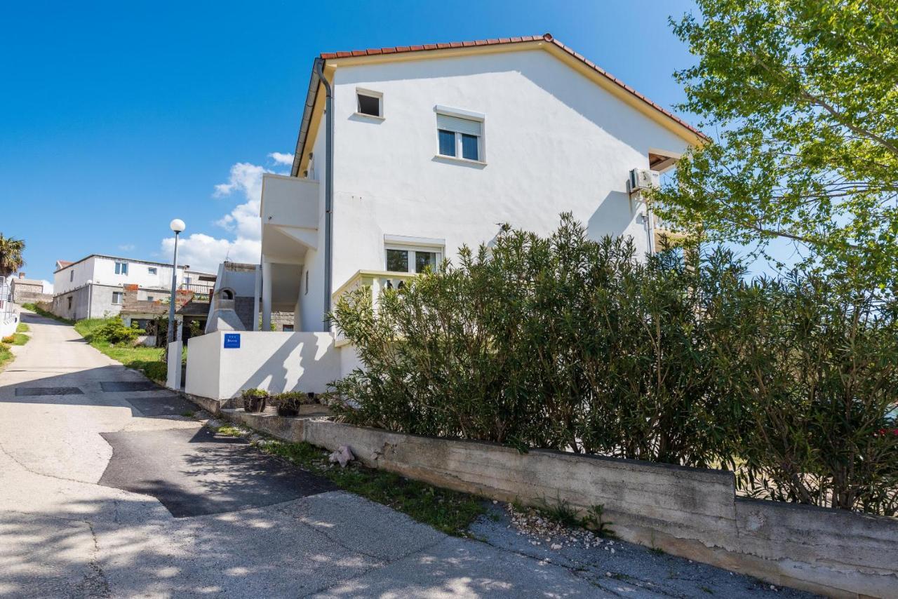 Apartments Marko Dominik Ražanac Dış mekan fotoğraf