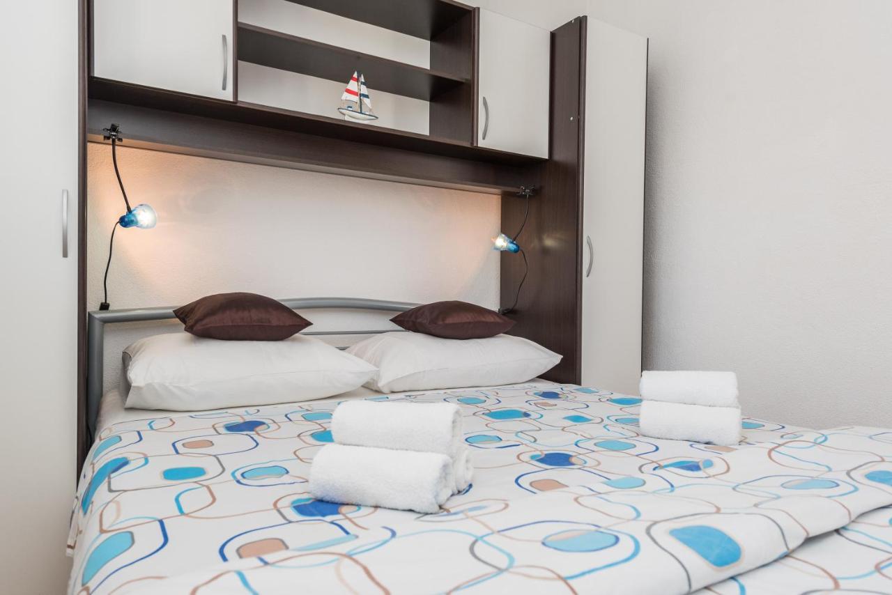 Apartments Marko Dominik Ražanac Dış mekan fotoğraf