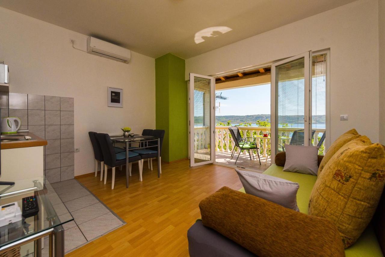 Apartments Marko Dominik Ražanac Dış mekan fotoğraf