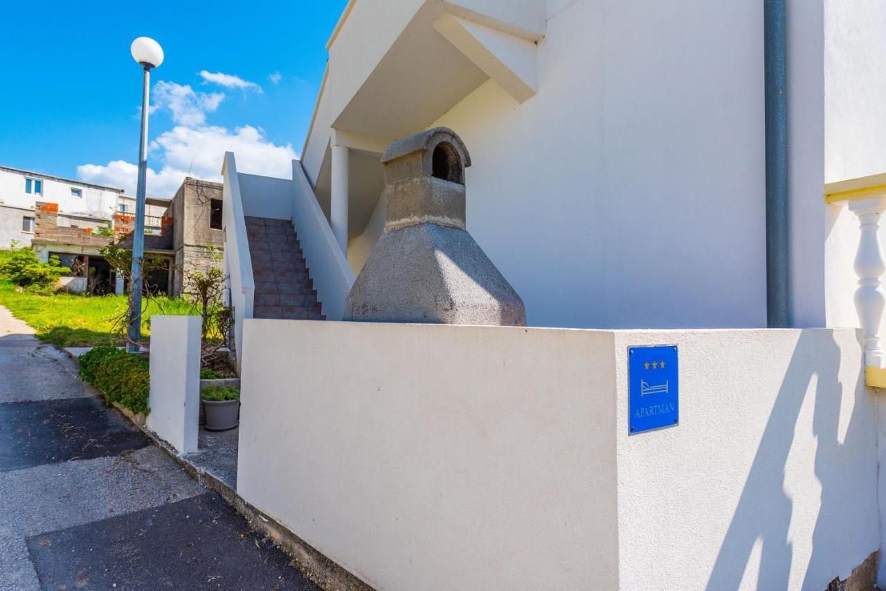 Apartments Marko Dominik Ražanac Dış mekan fotoğraf